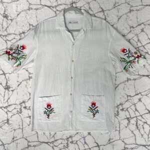 ZARA Shirt Men's M White with Embroidered Colorful Flowers on Sleeves Pockets